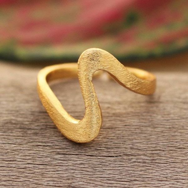 Alternate image for 18k Gold-Plated Wrap Ring with Contemporary Curved Design Splendid Curve