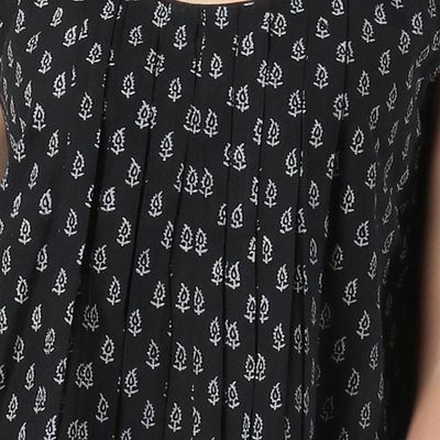 Alternate image for Black and White Paisley Motif Cotton Blouse from India Magical Paisleys