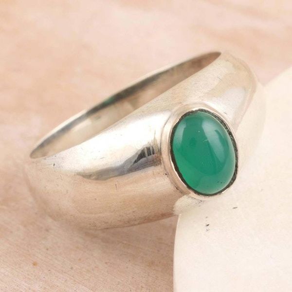 Alternate image for Sterling Silver Single-Stone Ring with Green Onyx Cabochon Forest Accent
