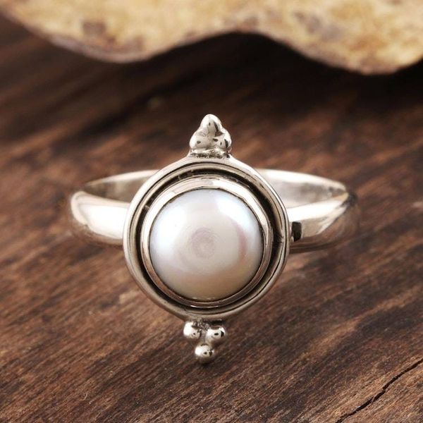Alternate image for Luminous Cultured White Pearl Ring Moon Memory