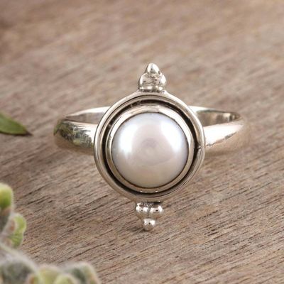 Alternate image for Luminous Cultured White Pearl Ring Moon Memory