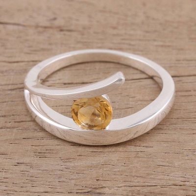 Alternate image for Handcrafted Sterling Silver Solitaire Citrine Ring Dazzling Love