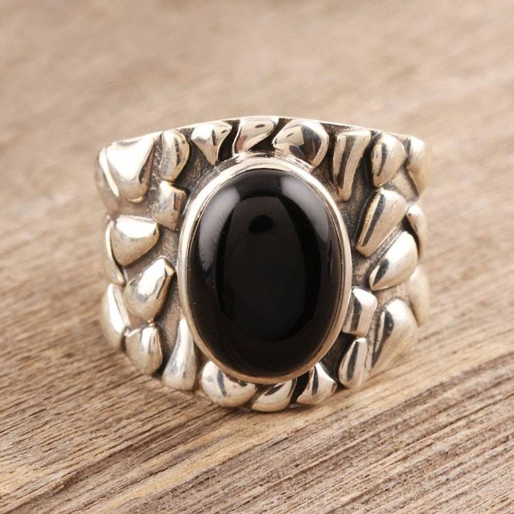 Main item image
