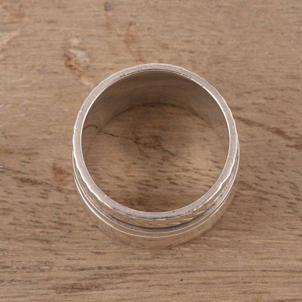 Alternate image for Sterling Silver Spinner Ring from India Gleaming Zigzag