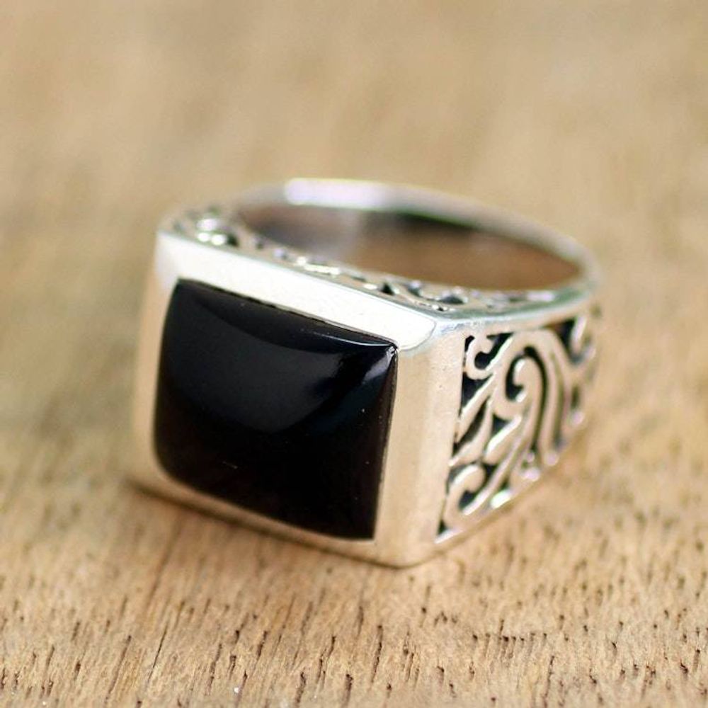 Main item image