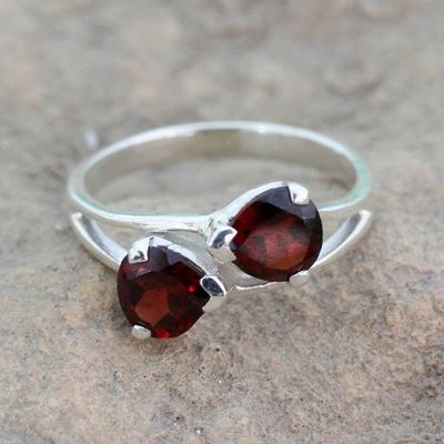 Alternate image for Garnet and Sterling Silver Ring Handcrafted Jewelry Encounters