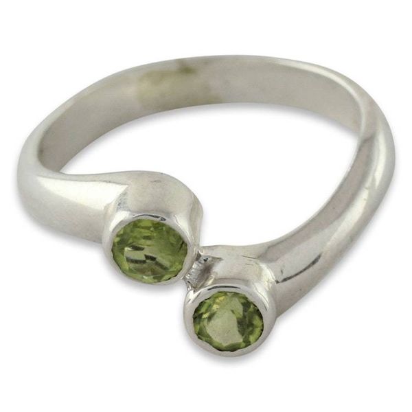 Alternate image for Sterling Silver Ring with Peridot Duality
