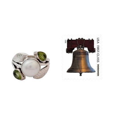 Alternate image for Pearl and Peridot Cocktail Ring from India Jewelry Mumbai Romance