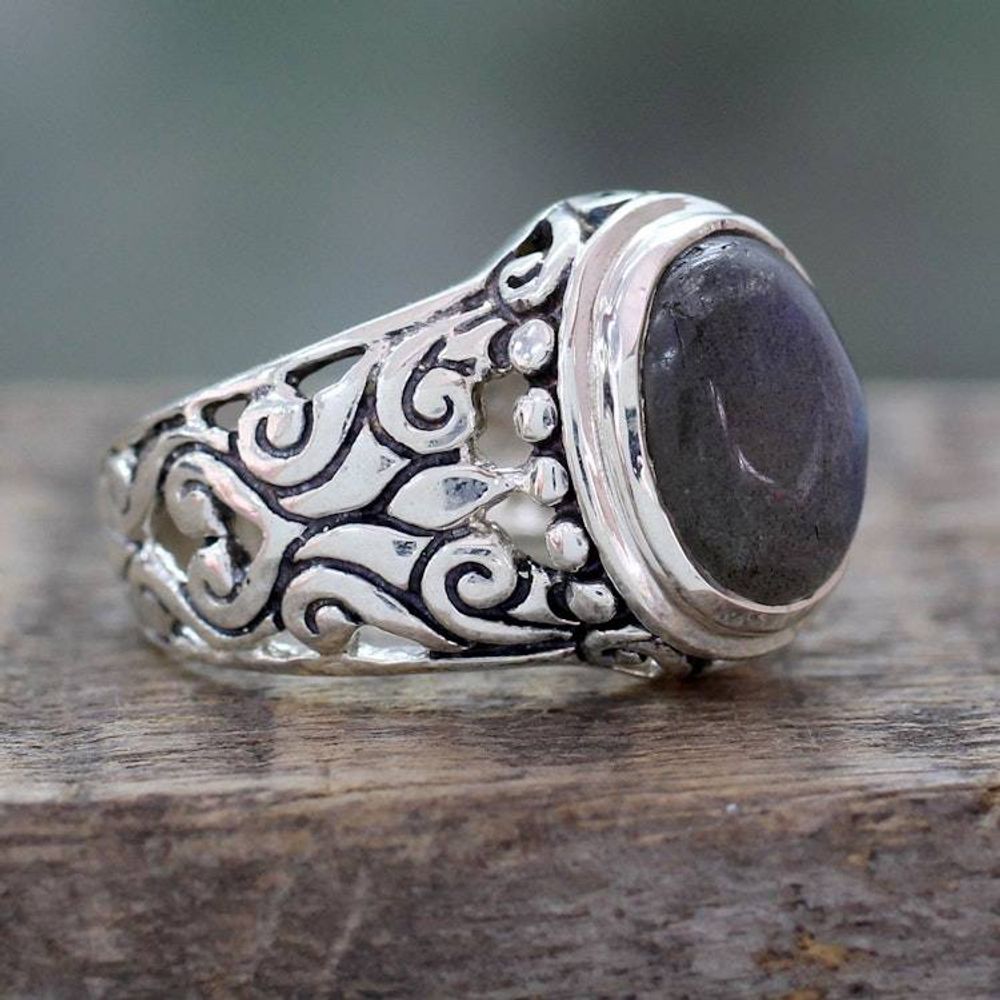 Main item image