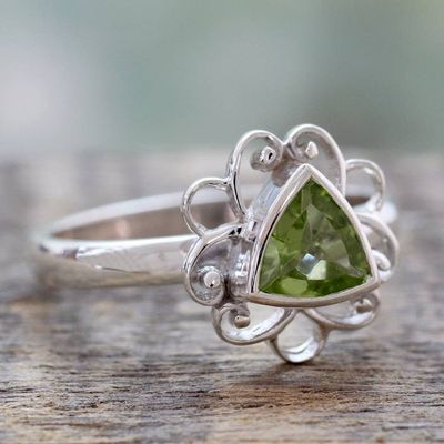 Alternate image for Peridot and Sterling Silver Handcrafted Ring Delhi in Green