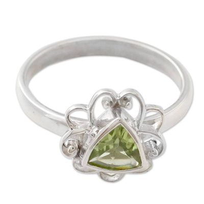 Alternate image for Peridot and Sterling Silver Handcrafted Ring Delhi in Green