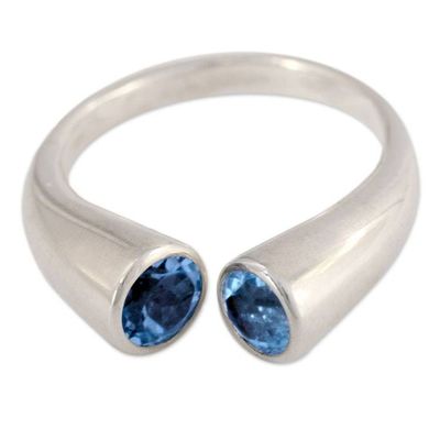 Alternate image for Blue Topaz Ring 2 Cts Sterling Silver from India Face to Face