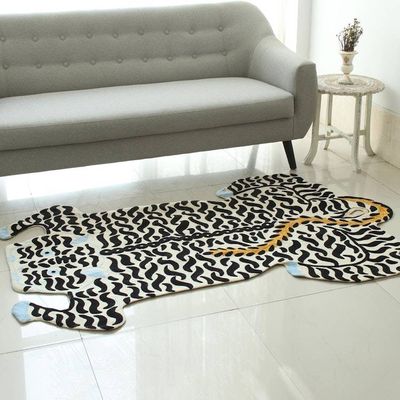 Primary image for Chain-Stitched Wool White Tiger Theme Rug from India Royal White Tiger