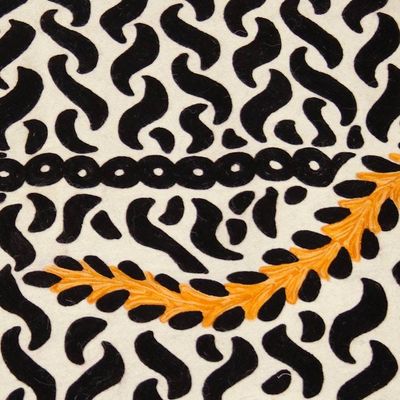 Alternate image for Chain-Stitched Wool White Tiger Theme Rug from India Royal White Tiger