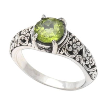 Alternate image for Peridot and Sterling Silver Solitaire Ring Balinese Beach in Green
