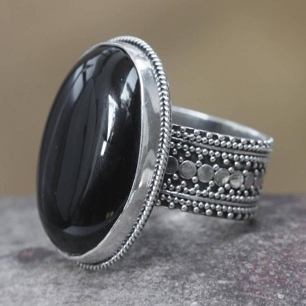 Handmade Indonesian Onyx and Silver Cocktail Ring 'Oracle'