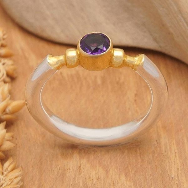 Alternate image for 18k Gold-Accented Single Stone Ring with Round Amethyst Majestic Purple