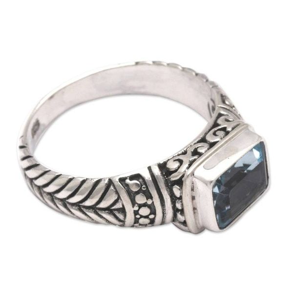 Alternate image for Classic Balinese Faceted 1-Carat Blue Topaz Cocktail Ring Glow Blue