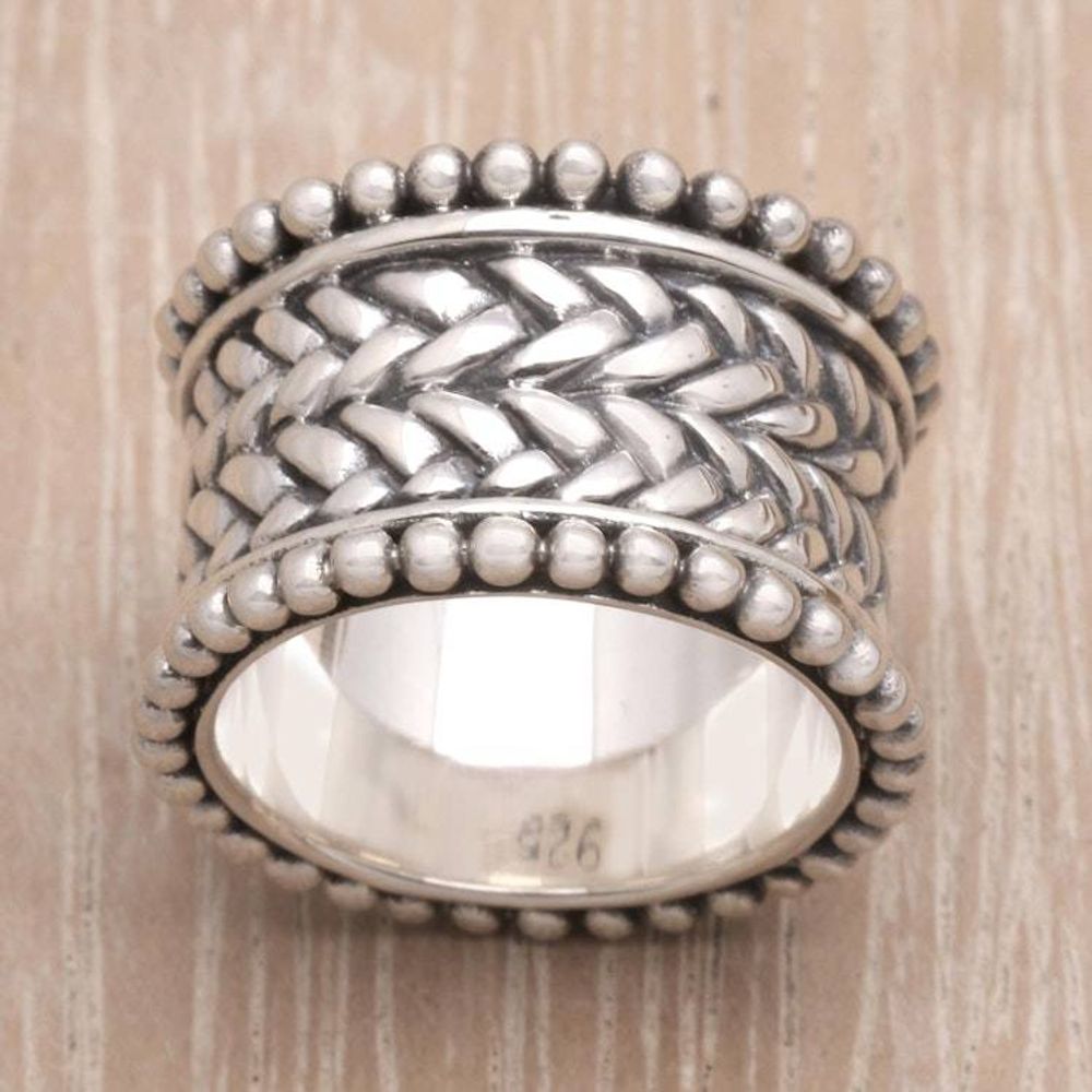 Main item image
