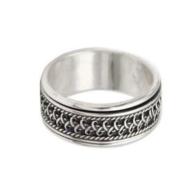 Alternate image for Hand Made Sterling Silver Balinese Meditation Spinner Ring Dragon Scale
