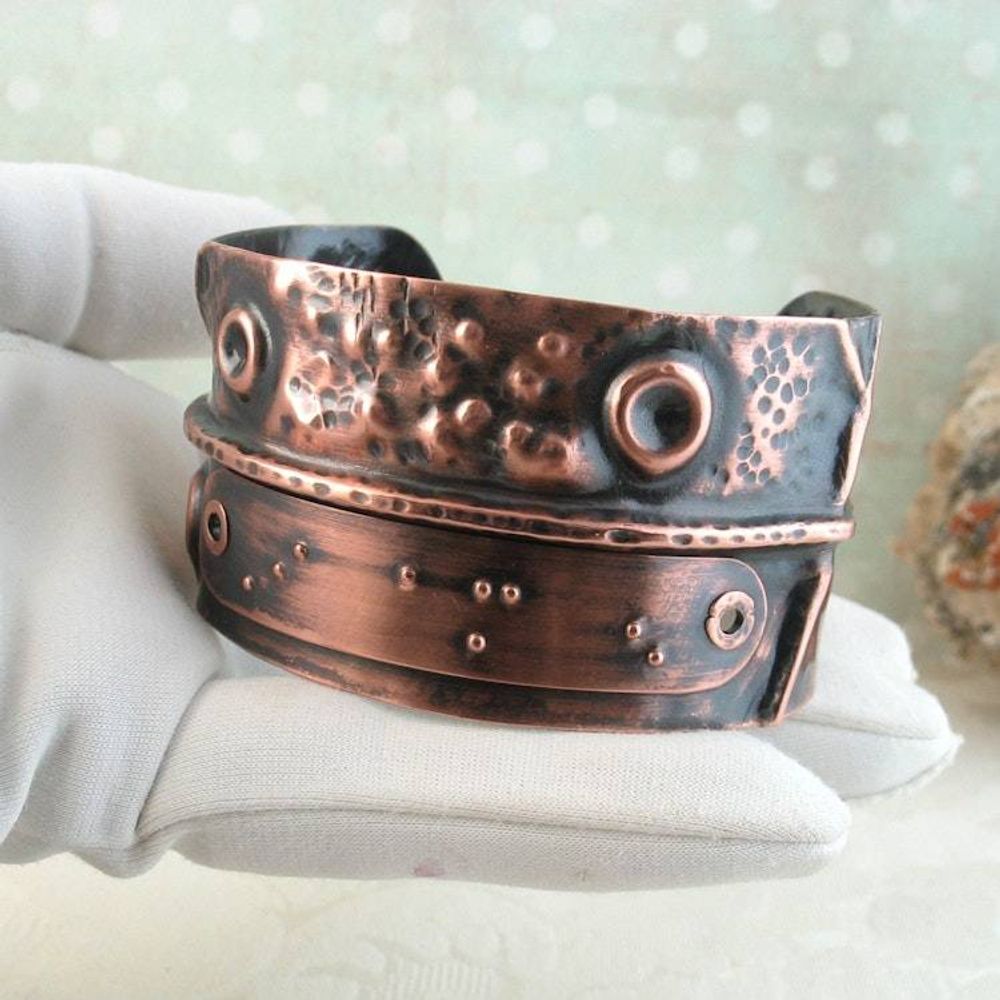 Main item image