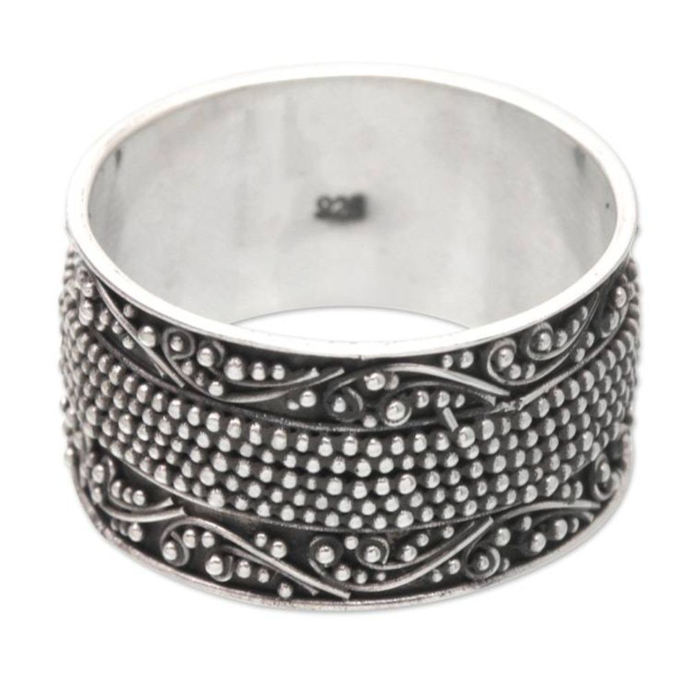 Main item image