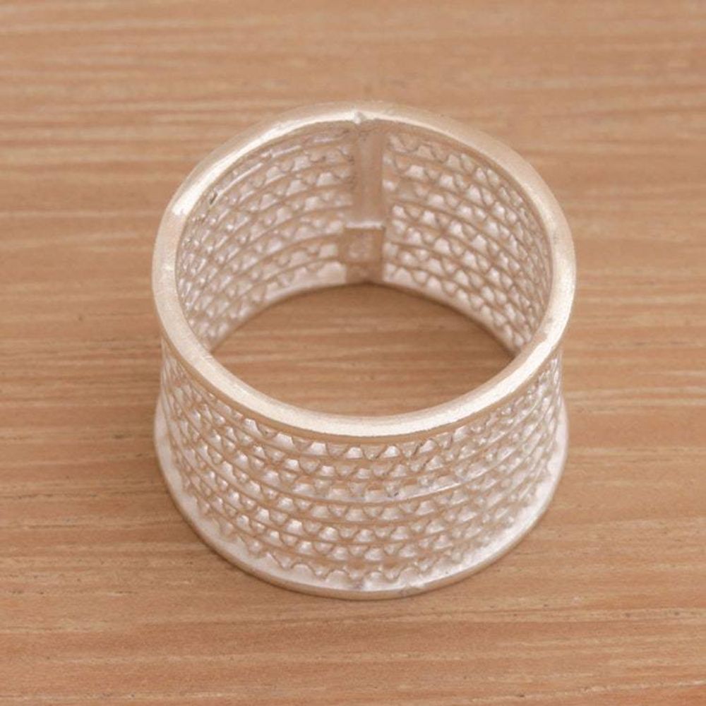 Main item image
