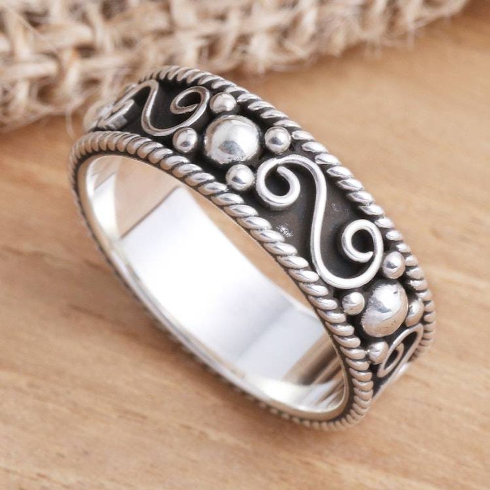 Main item image