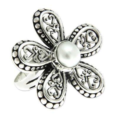 Alternate image for Womens Cultured Pearl and Silver 925 Flower Ring White Plumeria