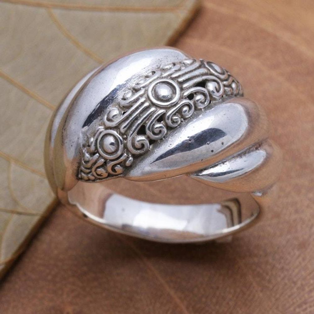 Main item image