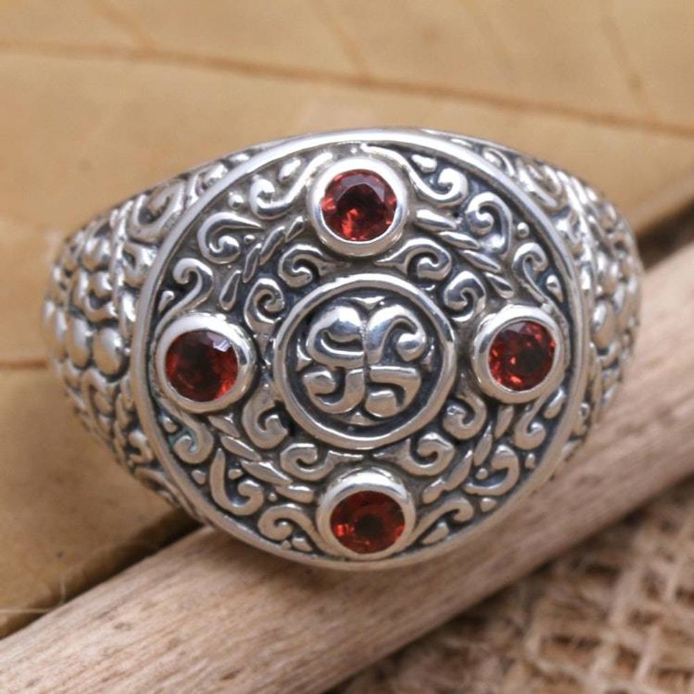 Main item image