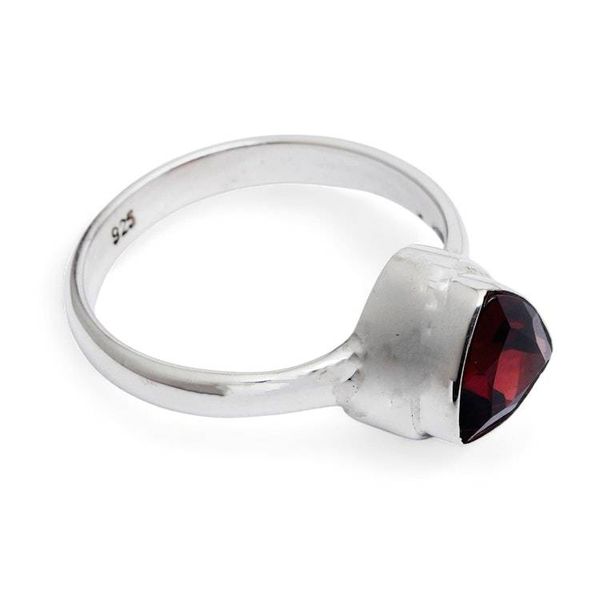 Alternate image for Minimalist High-Polished 1-Carat Garnet Single Stone Ring Minimalist Liaison