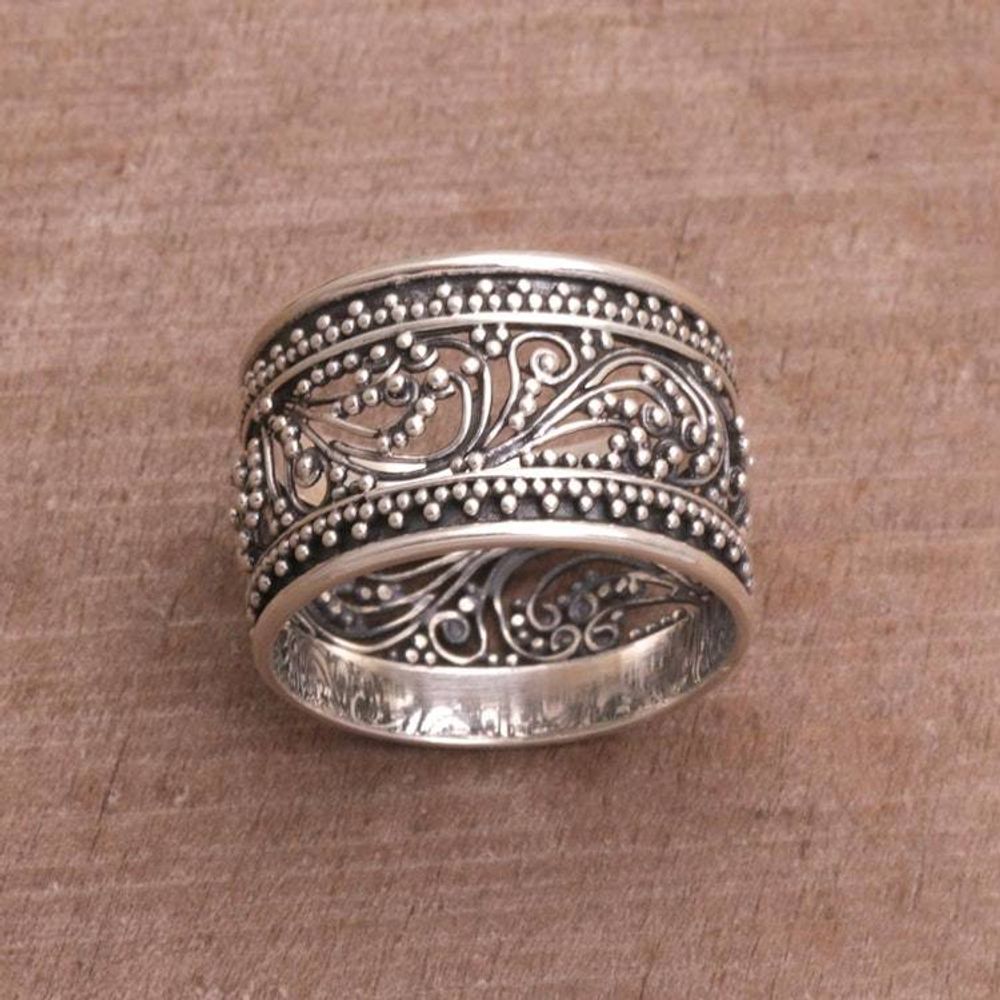 Main item image