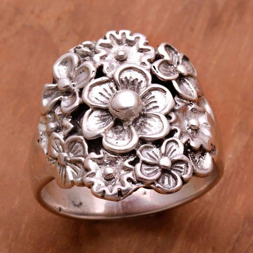 Main item image