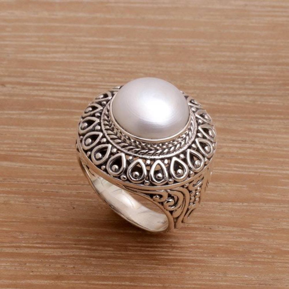 Main item image