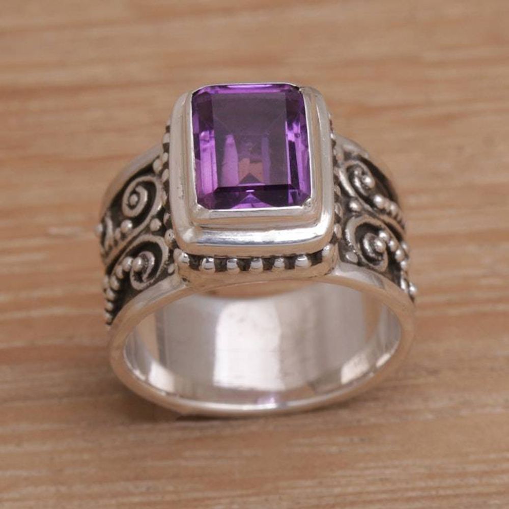 Main item image