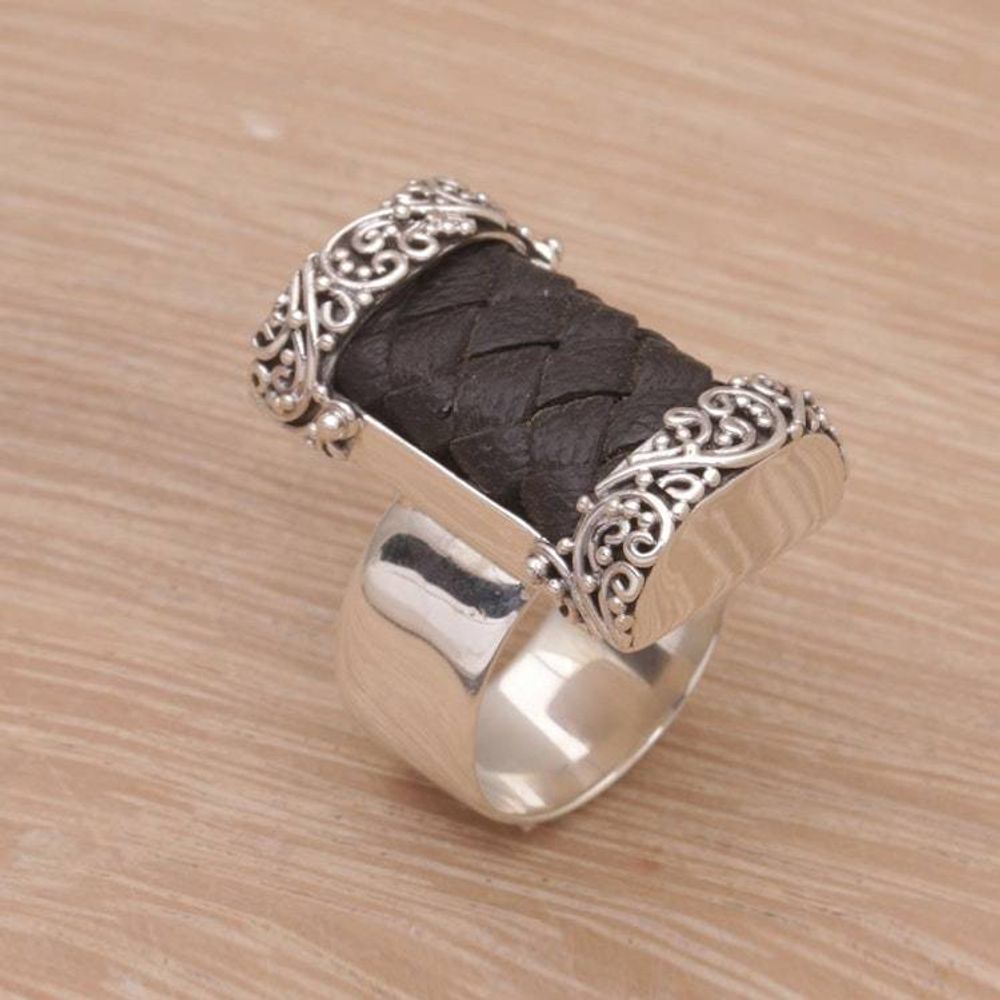 Main item image