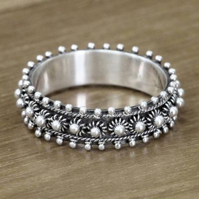 Primary image for Unique Floral Sterling Silver Band Ring Star Shine