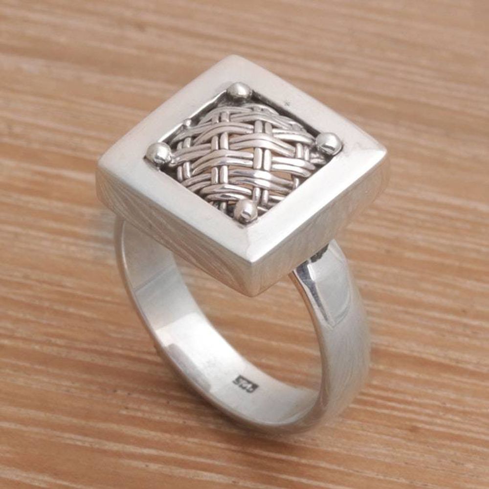 Main item image