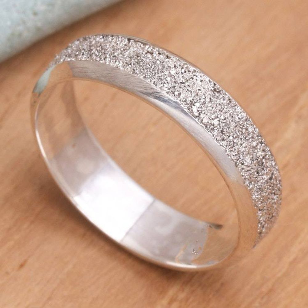 Main item image
