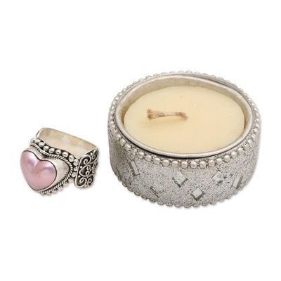 Alternate image for Romantic Heart Shaped Pink Cultured Mabe Pearl Ring Romance in Pink