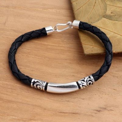 Primary image for Artisan Crafted Leather and Sterling Silver Bracelet Sanur Shore