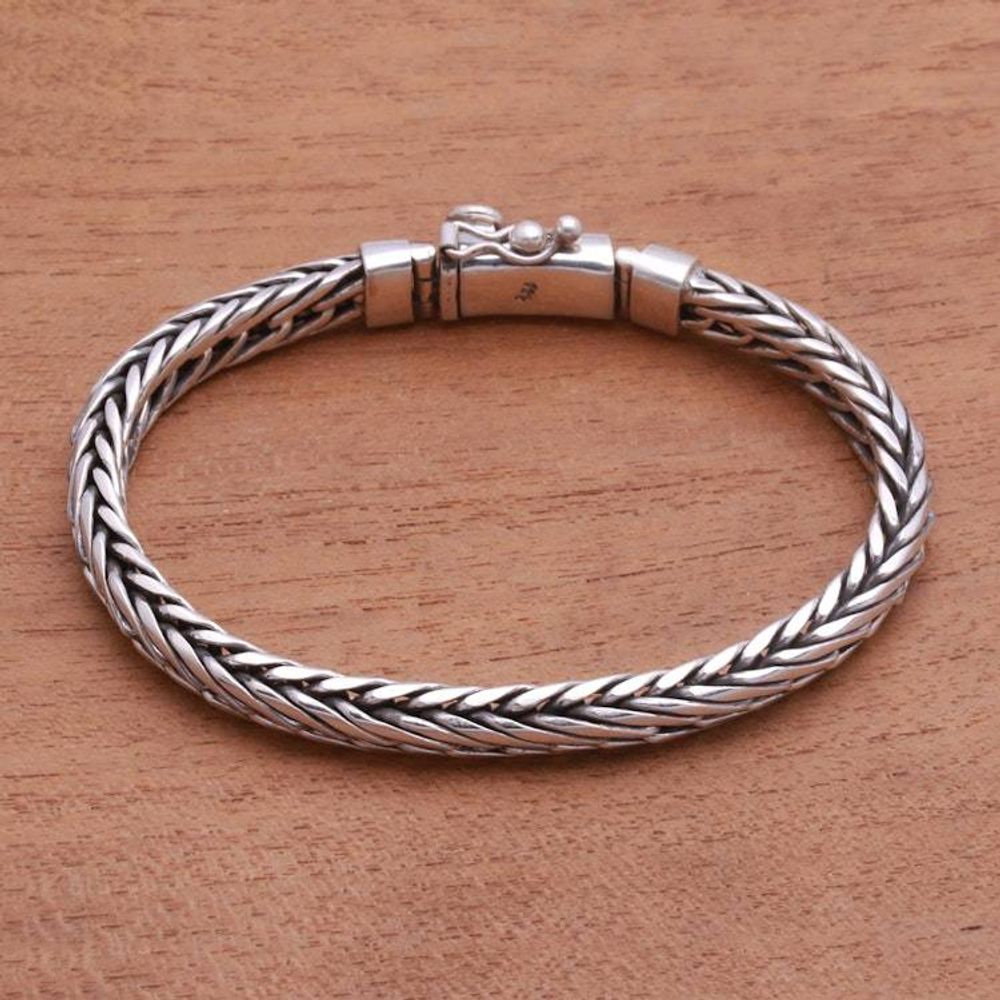 Main item image