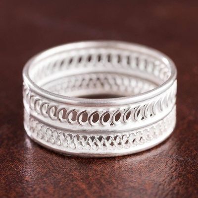 Alternate image for Patterned Sterling Silver Filigree Band Ring from Peru Attractive Form