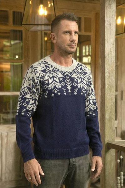 Alternate image for Snowflake Pattern Mens 100 Alpaca Pullover from Peru Snowflake Dimension