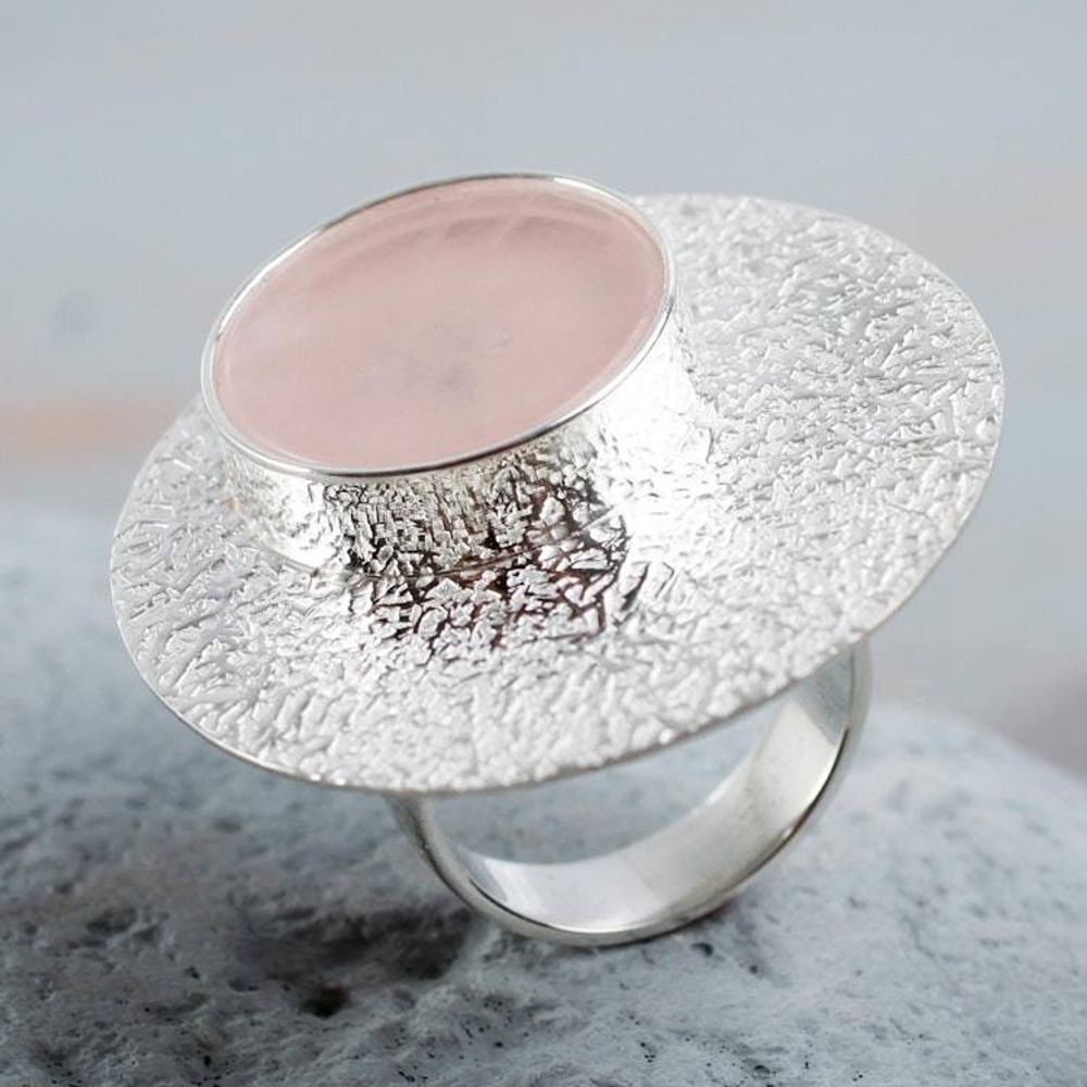 Main item image