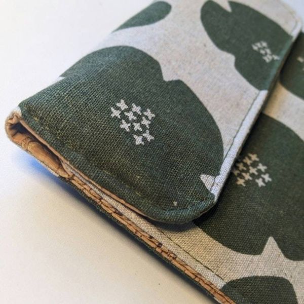 Alternate image for Wallet with Inner Card Pocket in Green Floral - My Simple Wallet