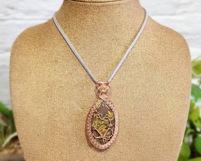 Alternate image for Fruit Jasper Copper Wire Wrapped Frog Pendant