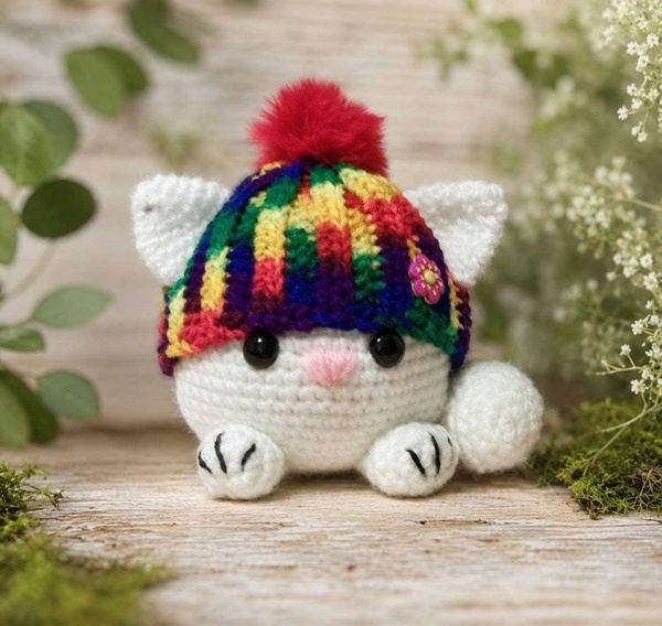 Alternate image for Amigurumi Fat Cat in Rainbow