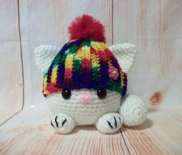 Alternate image for Amigurumi Fat Cat in Rainbow